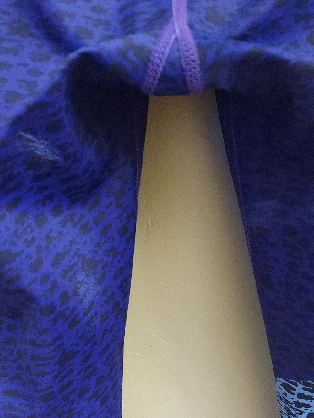 ATHLETA Asym Camo Purple 7/8 Yoga Leggings M Running Athletic - Picture 10 of 16